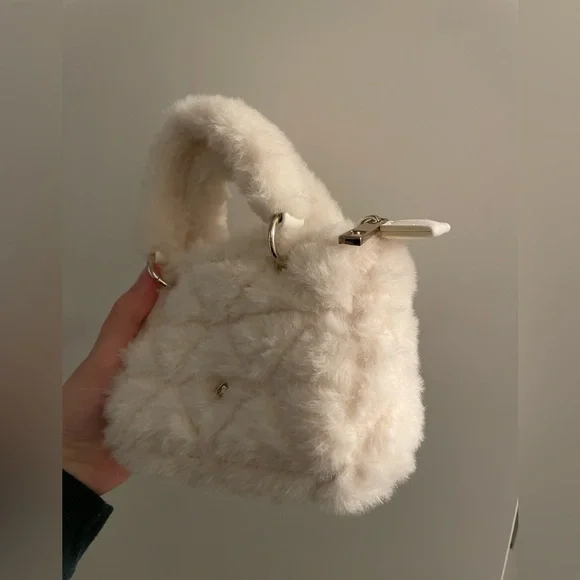 Mini fluffy bag - Picture 9 of 9